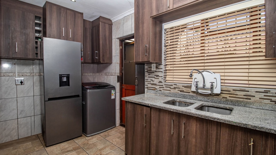 3 Bedroom Property for Sale in Paarl North Western Cape